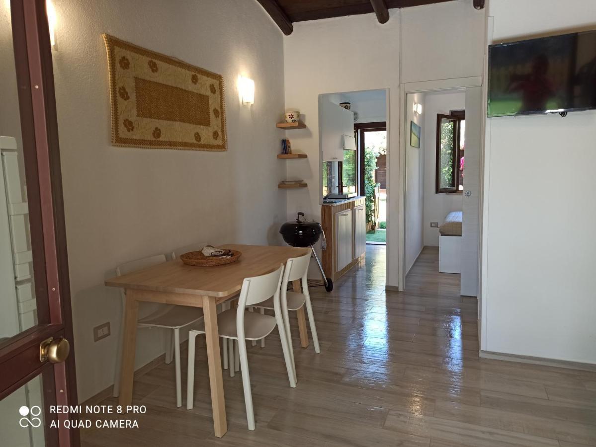 Casa Perla Rei - 50 Meters From The Beach Costa Rei Exterior foto